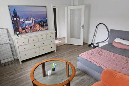 1 Zimmer Wohnung (Teil Möbeliert) - Neustadt in Holstein