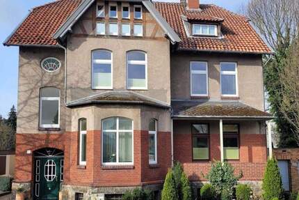 Mehrgenerationen-Wohnen auf großzügigem Grundstück - Ronnenberg