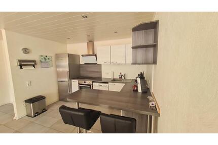 Gepflegte 2-Zimmer-Erdgeschosswohnung mit Balkon & Stellplatz - Schwetzingen