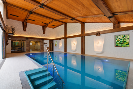 Haus zum Kaufen in Ramstein-Miesenbach 2.750.000,00 € 702 m²