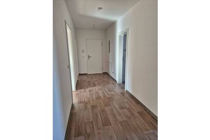 Sanierte 3-Raum- Dachgeschoss- Wohnung - Hartha