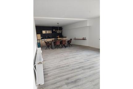 Großzügige, energetisch sanierte 4 ZKB-Wohnung in Schlitz