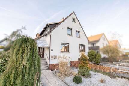 Haus zum Kaufen in Sonnefeld 349.000,00 € 290 m²