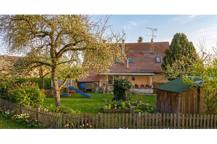 Haus zum Kaufen in Engen 438.000,00 € 163 m²