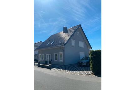 Einfamilienhaus Bitburg - 840.000,00&nbsp;EUR Kaufpreis, ca.&nbsp; 124,40&nbsp;m&sup2; in Bitburg (PLZ: 54634)