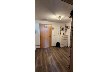 2 Raum Wohnung - 600,00&nbsp;EUR Kaltmiete, ca.&nbsp; 74,00&nbsp;m&sup2; in Lößnitz (PLZ: 08294)