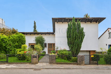 Haus zum Kaufen in Hofheim am Taunus 929.000,00 € 209 m²