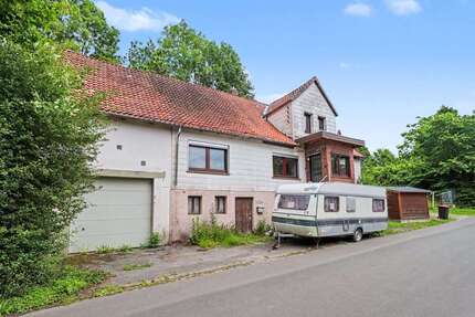 Haus zum Kaufen in Aerzen 79.000,00 € 140 m²