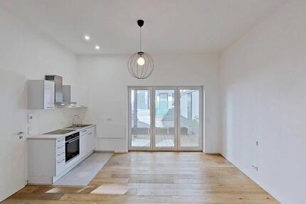 Zentral gelegenes Single-Apartment mit EBK, modernem Duschbad und TERRASSE im Stuttgarter Westen