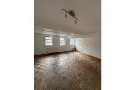 schöne 2 Raumwohnung in Schmalkalden -2.OG zentrumsnah