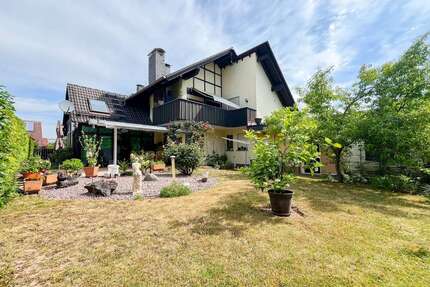 Haus zum Kaufen in Großwallstadt 650.000,00 € 280 m²