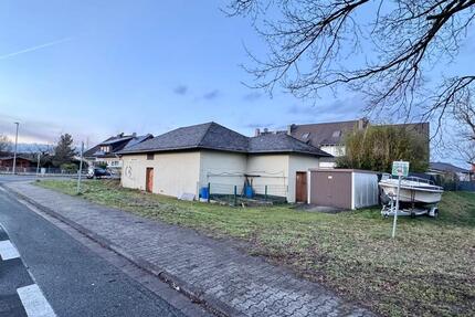 Bungalow ohne Fenster z.Ausbau,od. Baugrund f.3 Reihenhäuser - Rodgau
