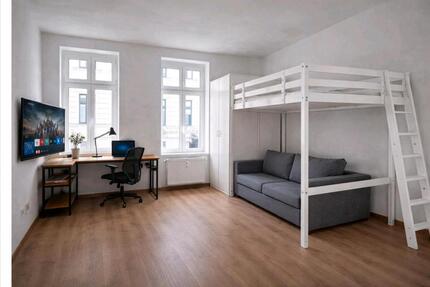 Stylische, vollmöblierte Wohnung mit Balkon in Leipzig - Salzatal