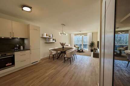 Wohnung zum Mieten in Rostock 941,32 € 72.39 m²