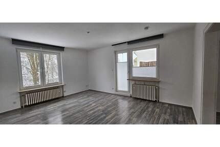 Moderne Erdgeschosswohnung mit Balkon in zetraler Lage von Gummersbach