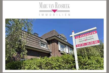Haus zum Kaufen in Krefeld 300.000,00 € 120.86 m²
