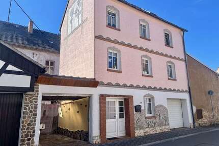 Haus zum Kaufen in Ruhland 85.000,00 € 95 m²