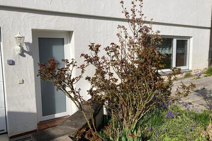 ELW-Wohnung (50 m2, möbliert, Terrasse) - nur für Studierende! - Gomaringen