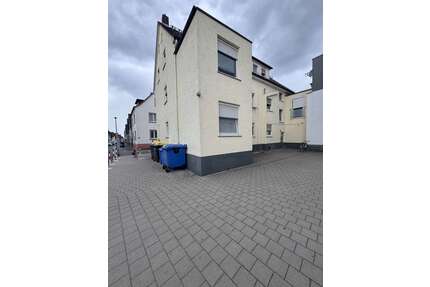 Wohnung zum Mieten in Bischofsheim 900,00 € 67 m²
