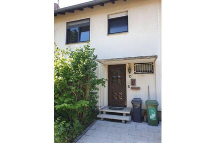 Reihenmittelhaus mit 4 Zimmern in Mainz Finthen