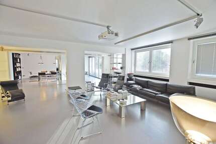 Wohnung zum Kaufen in Düsseldorf 1.695.000,00 € 269 m²
