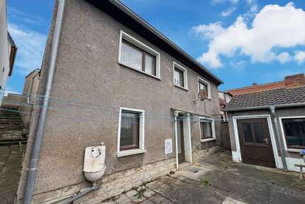 Haus zum Kaufen in Roßleben - Wiehe 27.000,00 € 97.9 m²