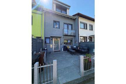 Top gepflegtes Einfamilienhaus in ruhiger Lage! (Großbettlingen)