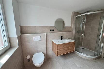 Moderne 2-Zimmer Wohnung - 1.OG, mit Stellplatz & eigenem Keller - Abtsteinach