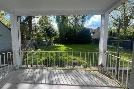 Freistehendes 2 bis 3 Parteien Haus großer Garten - Gelsenkirchen Gelsenkirchen-Mitte