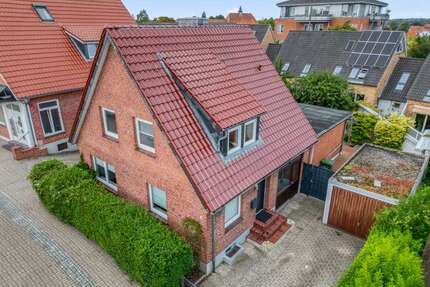 Haus zum Kaufen in Plön 319.000,00 € 120 m²