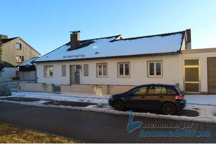 ***Vielseitig nutzbares Einfamilienhaus mit Gewerbefläche in Straubing-Ittling*** - Straubing / Ittling