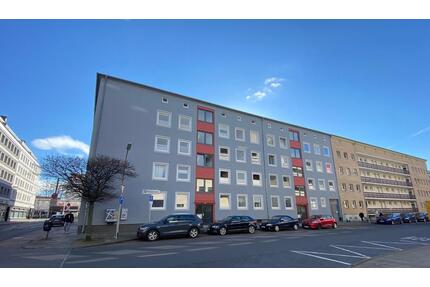 Nähe Schloss Arkaden - Zentrale 3-Zimmer-Erdgeschosswohnung – ab sofort verfügbar - Braunschweig