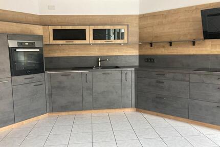 3,5 Zimmer Wohnung - 1.100,00&nbsp;EUR Kaltmiete, ca.&nbsp; 130,00&nbsp;m&sup2; in Argenbühl (PLZ: 88260)