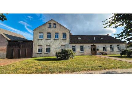 Einfamilienhaus - 99.000,00&nbsp;EUR Kaufpreis, ca.&nbsp; 150,00&nbsp;m&sup2; in Osterburg (Altmark) (PLZ: 39606)