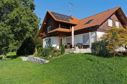 Haus zum Kaufen in Moos 889.000,00 € 306 m²