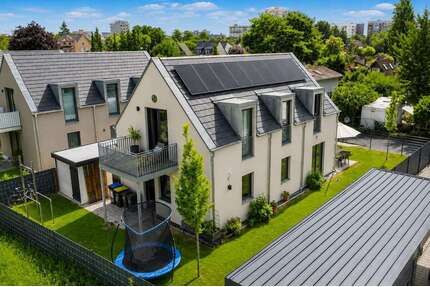 Haus zum Kaufen in Berlin Staaken 845.000,00 € 138 m² - Berlin / Staaken