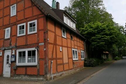 Zu verkaufen - 224.000,00&nbsp;EUR Kaufpreis, ca.&nbsp; 170,00&nbsp;m&sup2; in Dörentrup (PLZ: 32694)