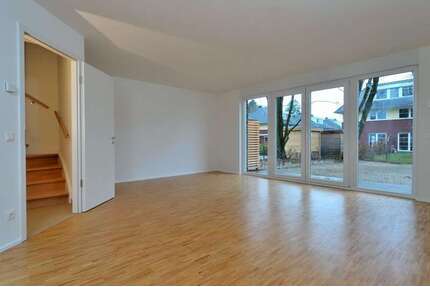 Haus zum Mieten in Berlin 2.169,68 € 135.69 m²