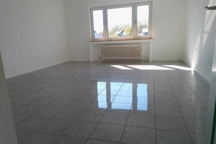 Mietwohnung - 860,00&nbsp;EUR Kaltmiete, ca.&nbsp; 98,00&nbsp;m&sup2; in Oberhausen (PLZ: 46149) Biefang