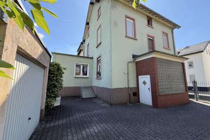 Haus zum Kaufen in Frankfurt am Main 698.000,00 € 237.2 m²