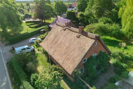 Haus zum Kaufen in Groß Timmendorf 798.000,00 € 209 m²
