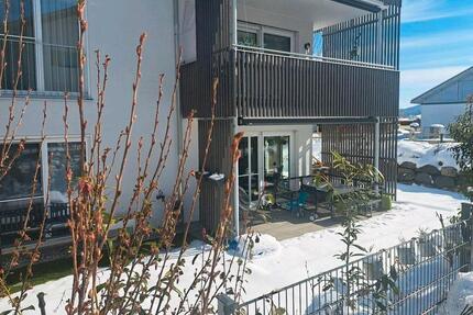 4,5 Zimmer Neubauwohnung im Erdgeschoss mit Garten in Wertach.