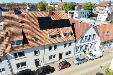 Haus zum Kaufen in Herford 214.000,00 € 246.51 m²