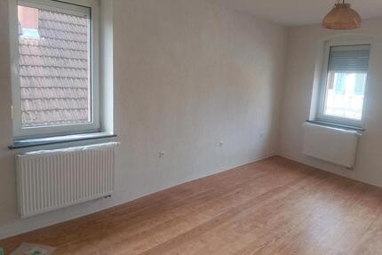 Haus zu vermieten - 1.500,00&nbsp;EUR Kaltmiete, ca.&nbsp; 200,00&nbsp;m&sup2; in Klingenmünster (PLZ: 76889)