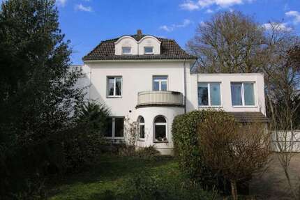 Haus zum Kaufen in Nettetal 680.000,00 € 370.24 m²