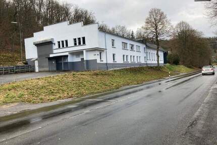Produktionshalle, Lagerhalle, Werkstatt, Halle in Siegen-Eiserfeld