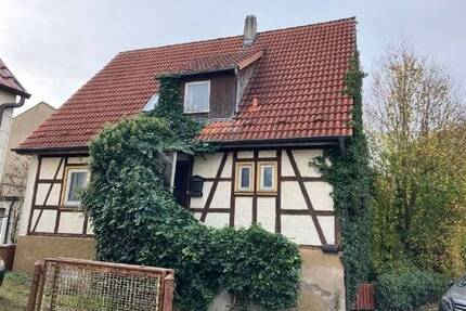 Einfamilienhaus in zentraler Lage Schrozbergs