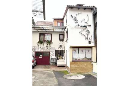 Haus zum Kaufen in Neustadt Gimmeldingen 699.000,00 € 141 m²