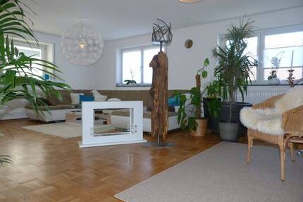 ****einzigartige charmante Wohnung mit Terrasse Großzügige 3-4 Zimmer-Wohnung mit Flair, Wohnküche & Tageslichtbad**** - Leutkirch im Allgäu Hinznang
