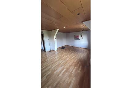 Wohnung 165 qm - 1.250,00&nbsp;EUR Kaltmiete, ca.&nbsp; 165,00&nbsp;m&sup2; in Lebach (PLZ: 66822)